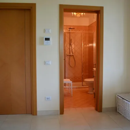 شقة Elegante Monolocale Con Vista Mare E Giardino Tortoreto