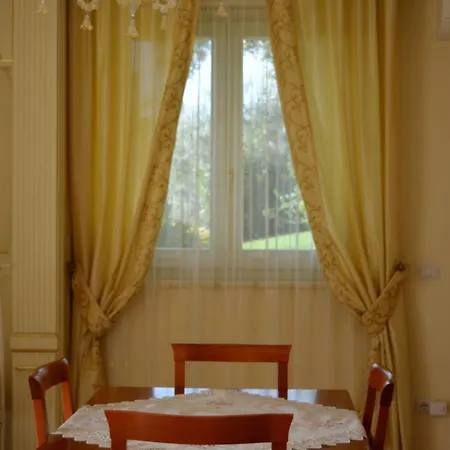 شقة Elegante Monolocale Con Vista Mare E Giardino Tortoreto